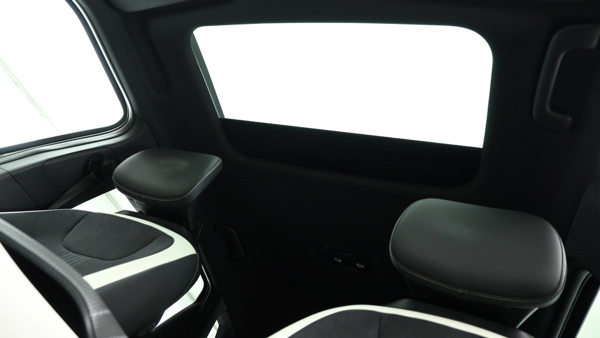 Kia EV6 Image 2