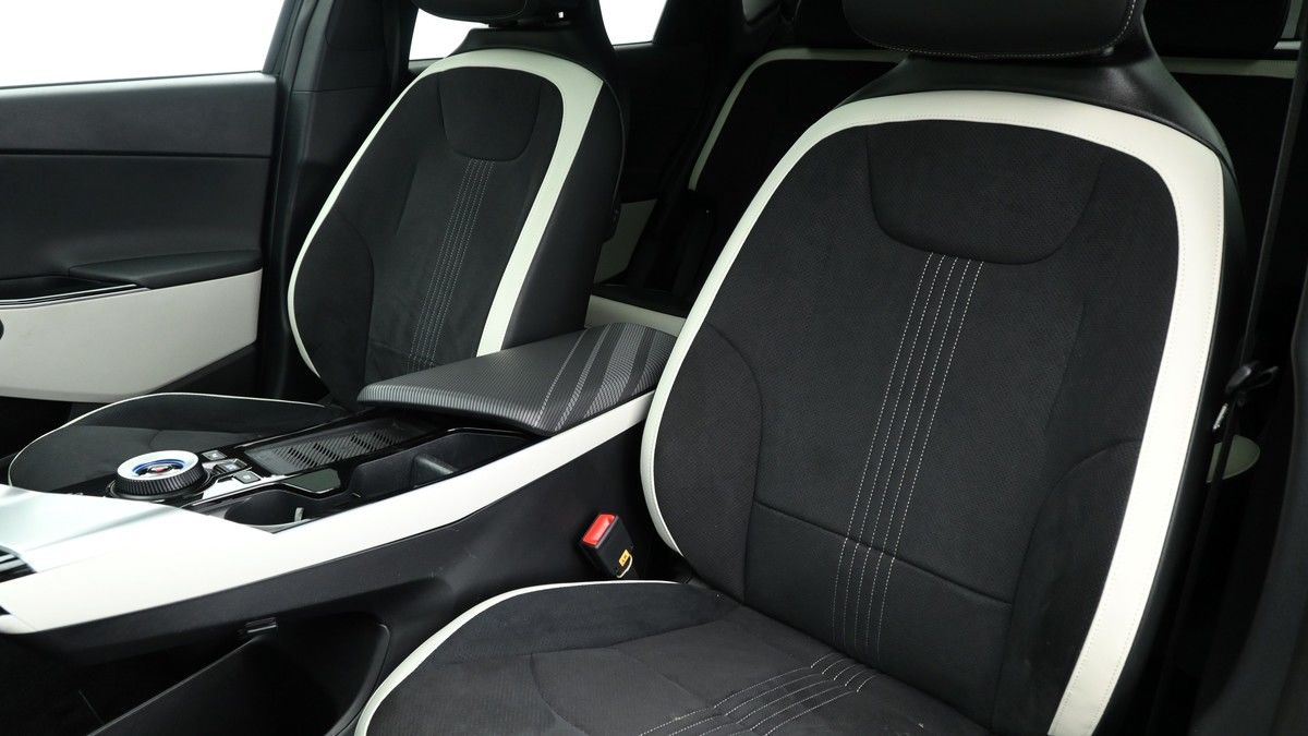 Kia EV6 Image 4