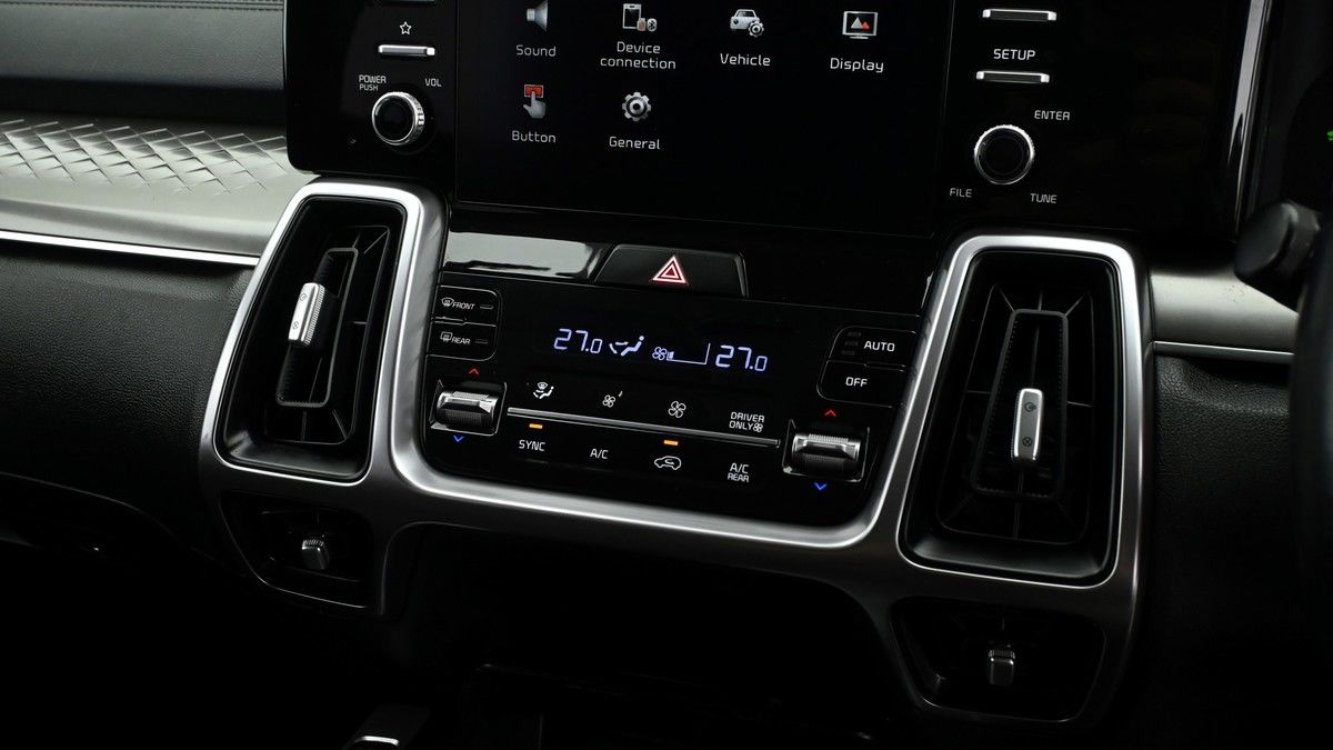 Kia Sorento Image 11