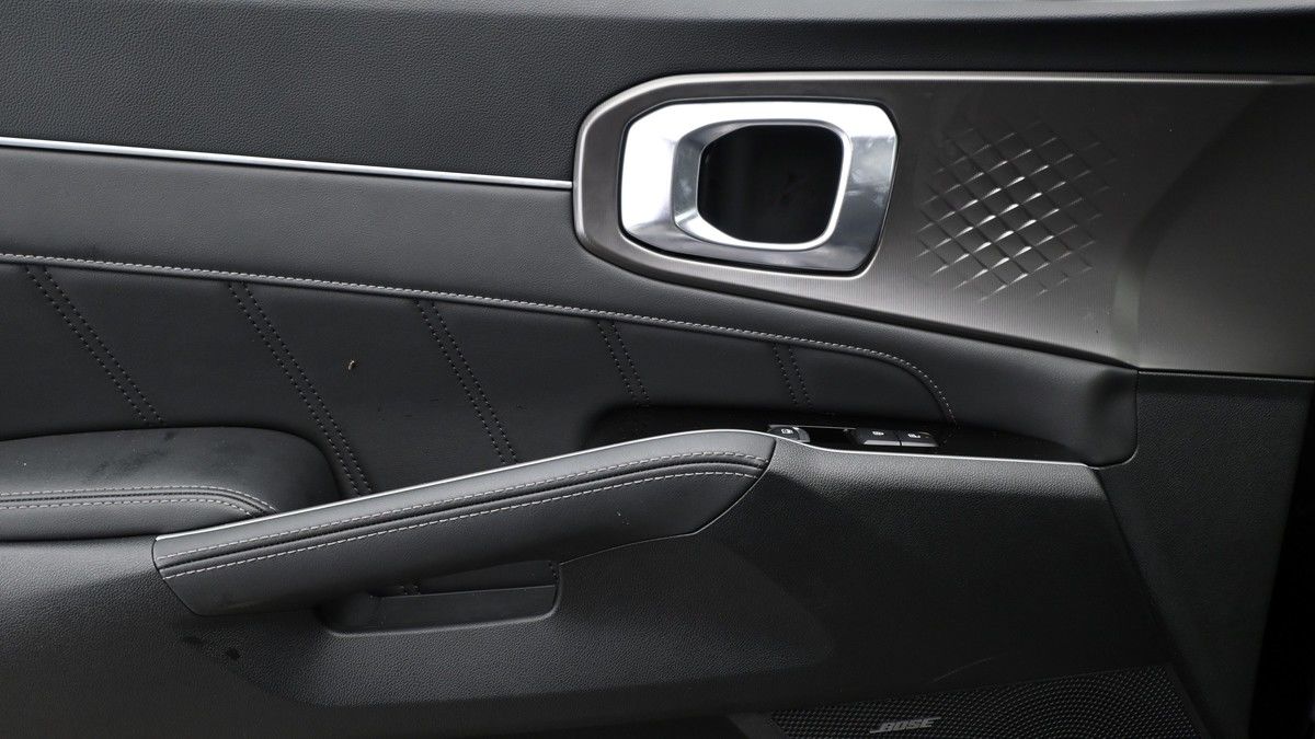 Kia Sorento Image 13