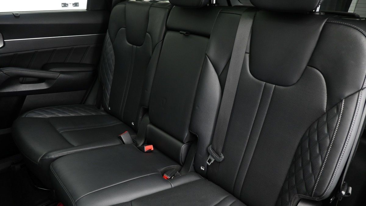 Kia Sorento Image 5