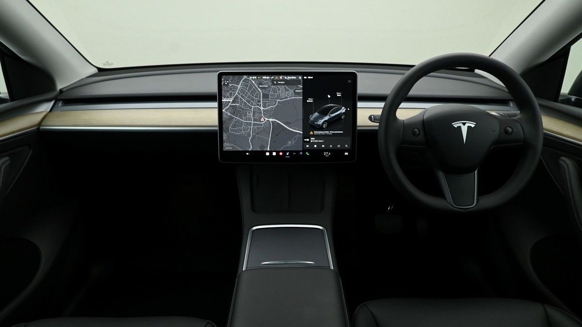 Tesla Model Y Image 14