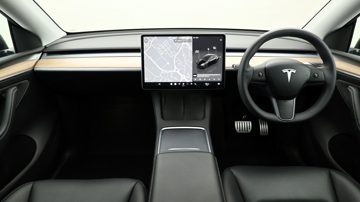 Tesla Model Y Image 14