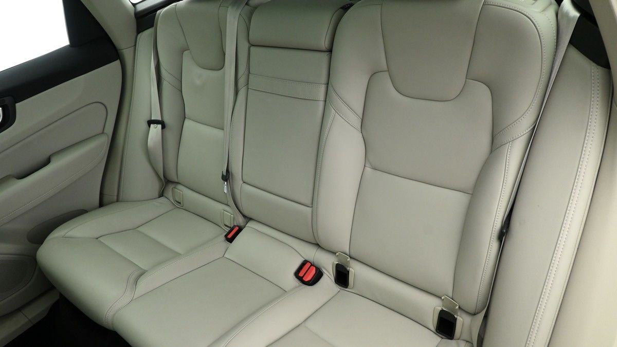 Volvo XC60 Image 5