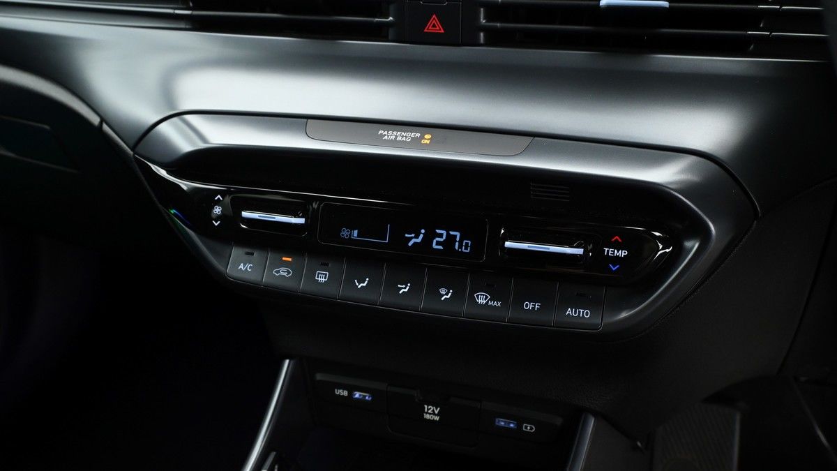 Hyundai i20 Image 11