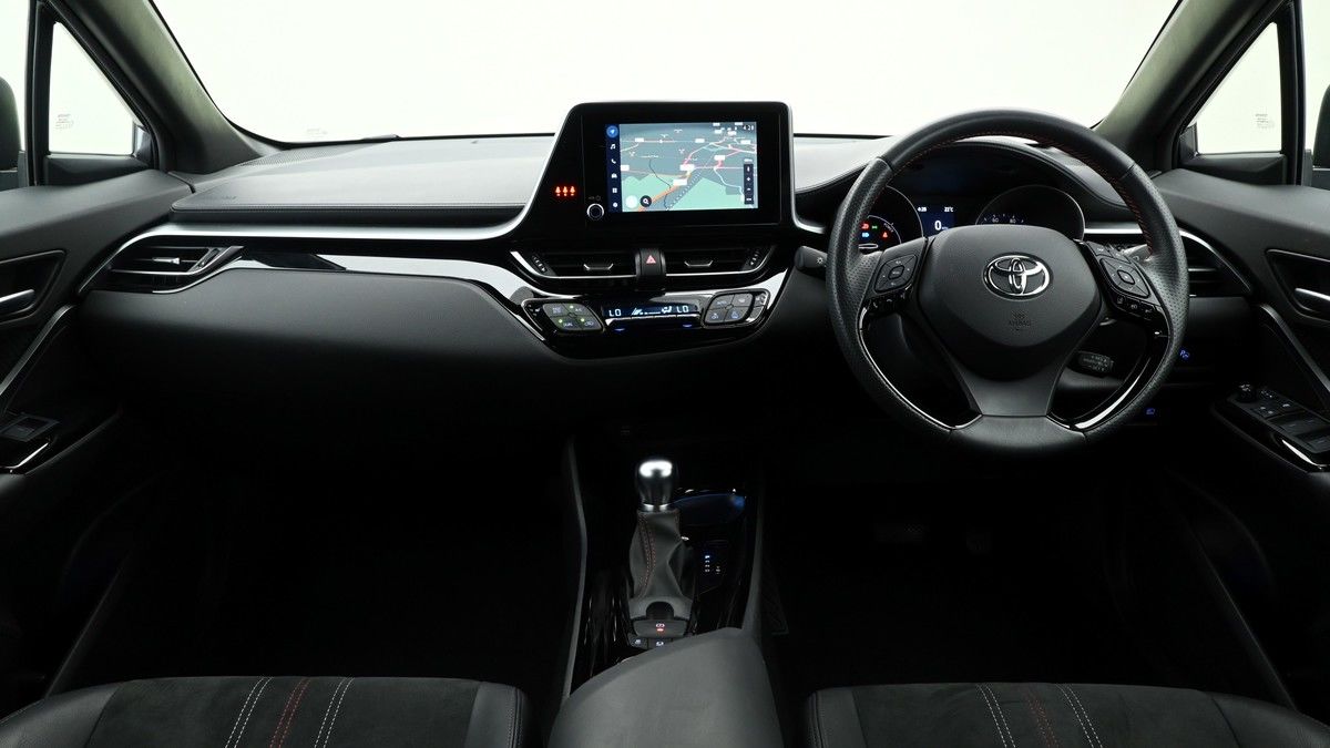 Toyota C-HR Image 13
