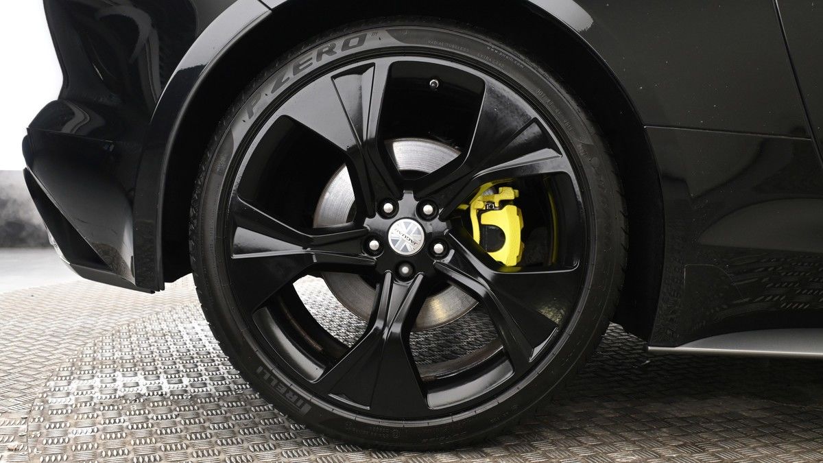 Jaguar F-Type Image 9
