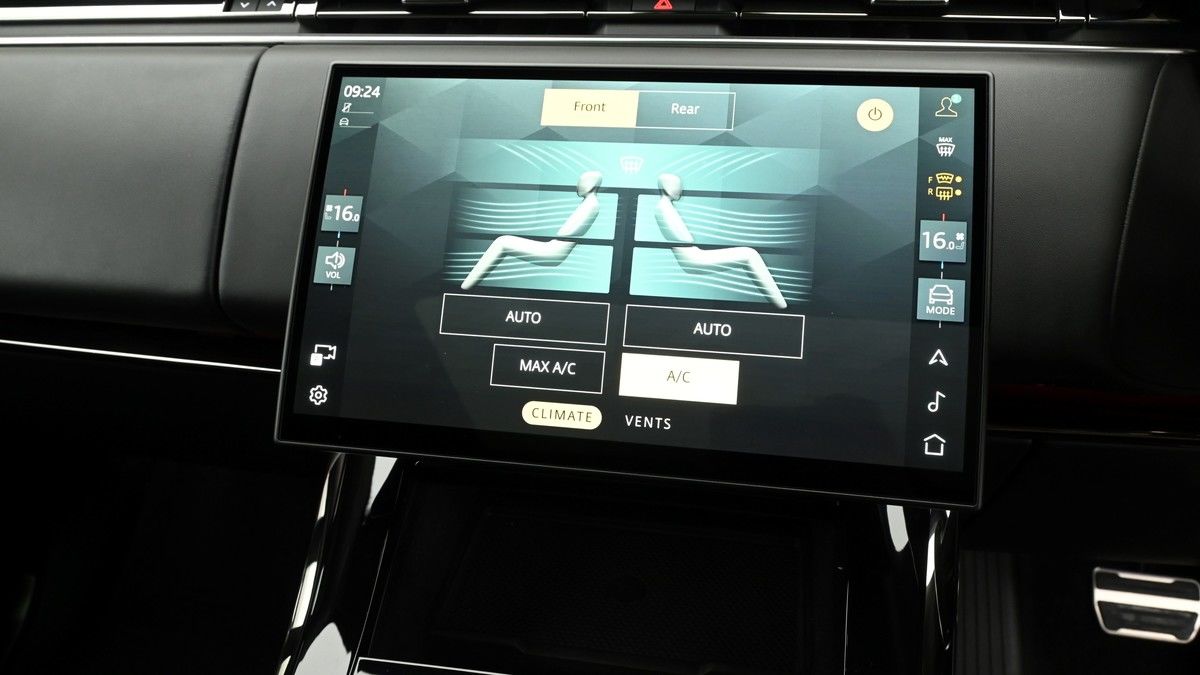 Land Rover Range Rover Sport Image 12