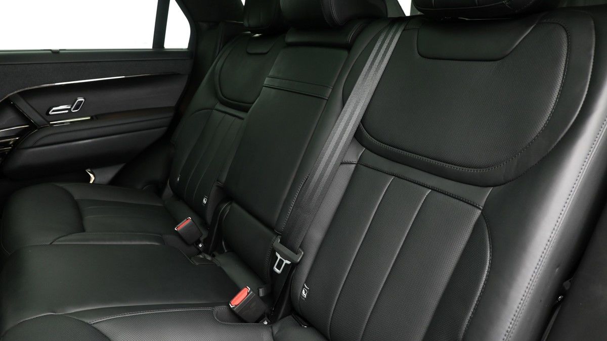 Land Rover Range Rover Sport Image 5