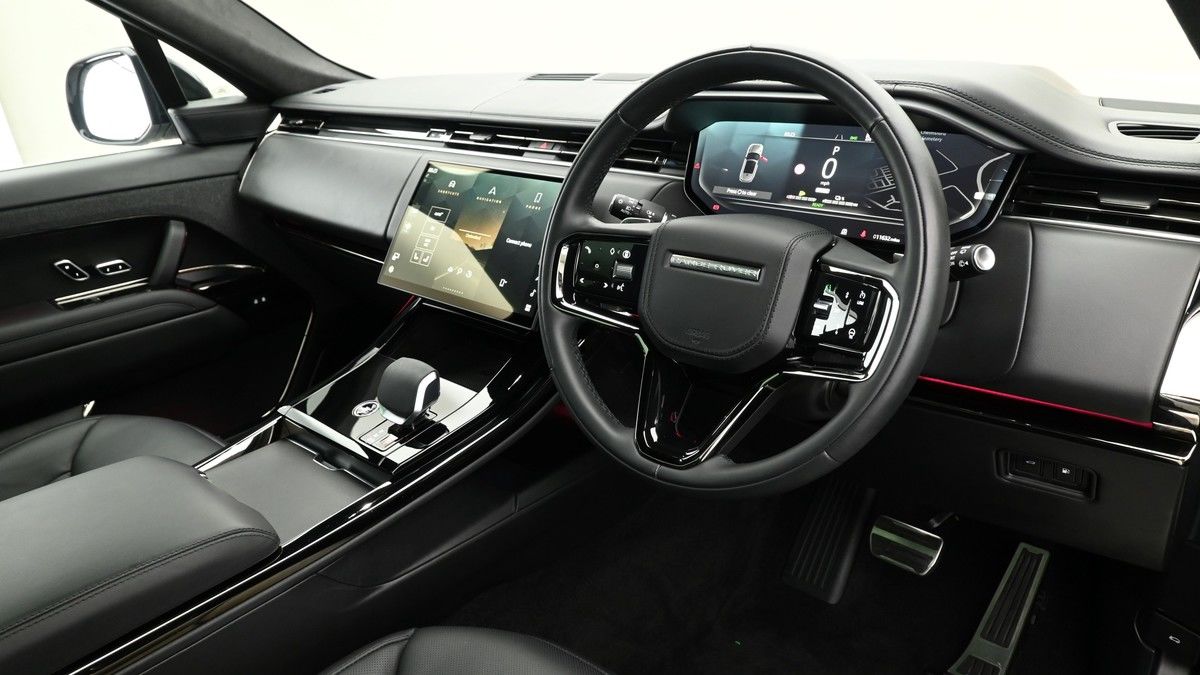 Land Rover Range Rover Sport Image 3