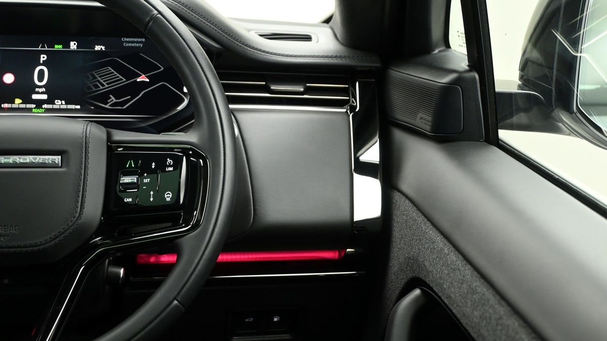 Land Rover Range Rover Sport Image 16