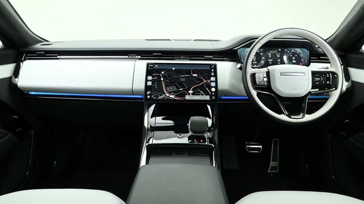 Land Rover Range Rover Sport Image 14