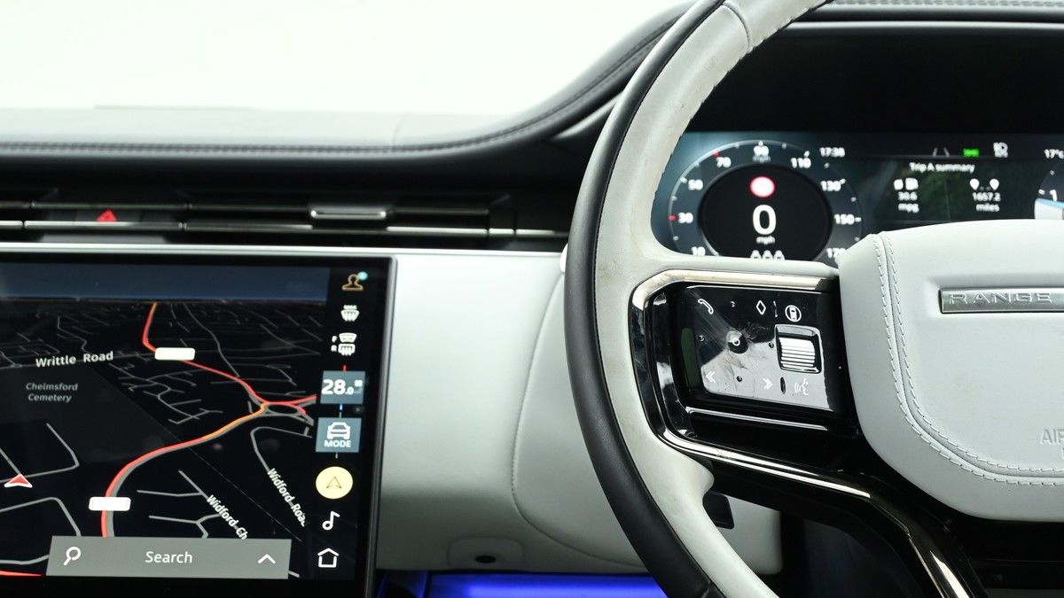 Land Rover Range Rover Sport Image 15