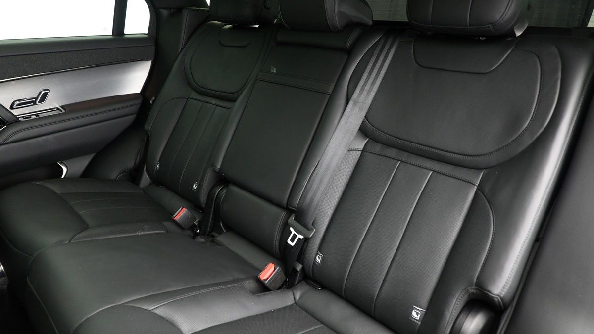 Land Rover Range Rover Sport Image 5