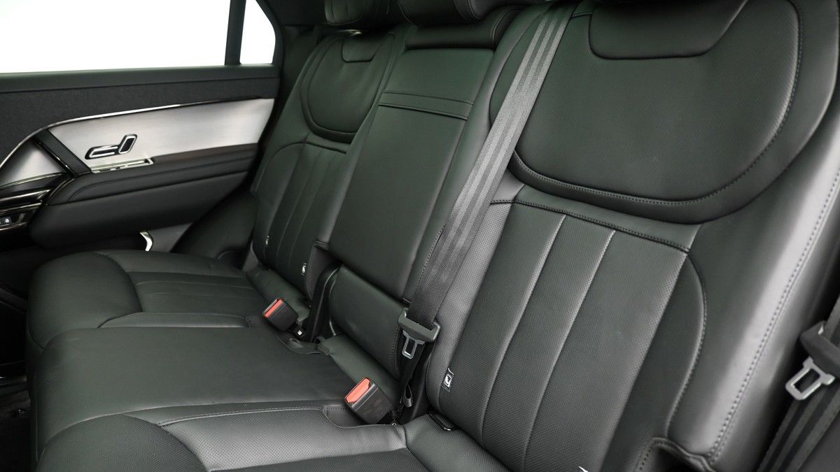 Land Rover Range Rover Sport Image 5