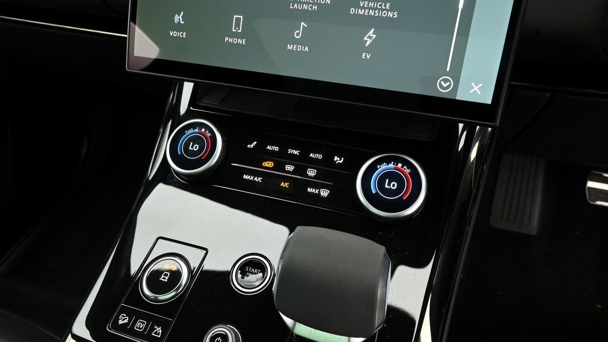 Land Rover Range Rover Sport Image 12