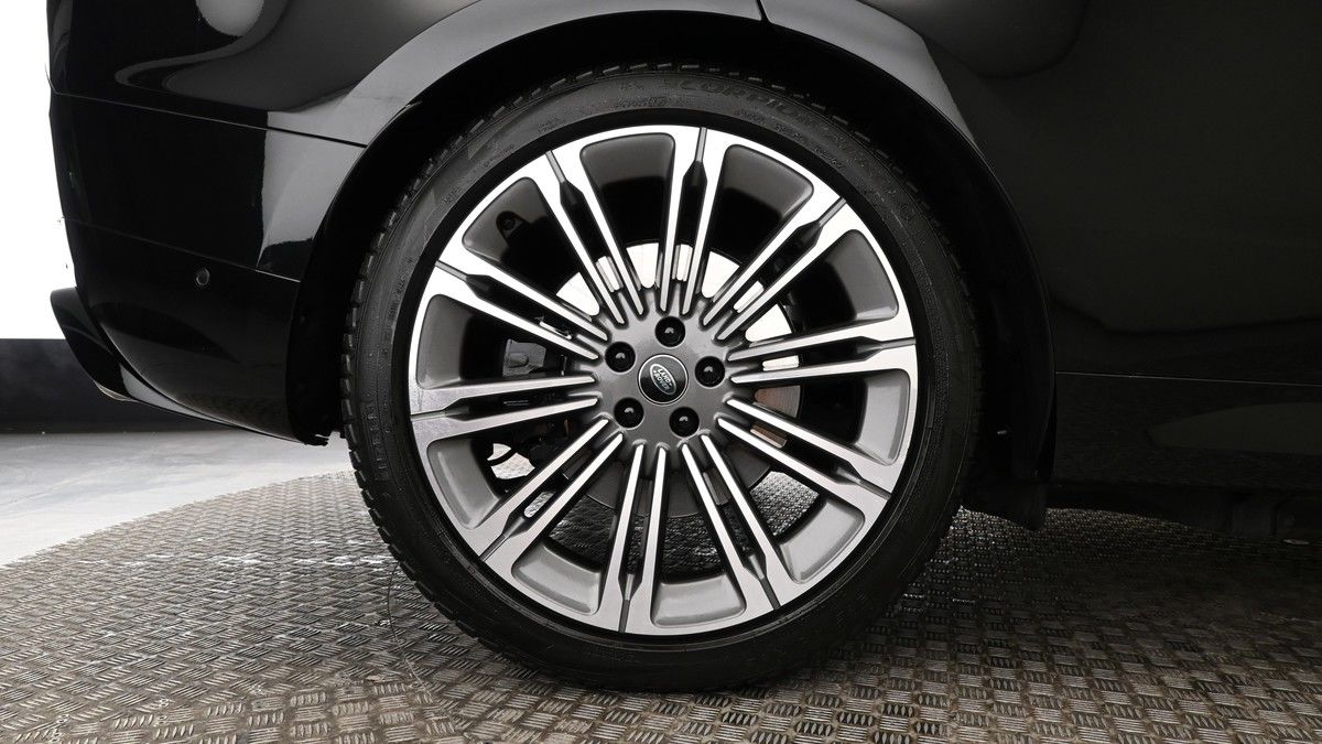 Land Rover Range Rover Sport Image 9