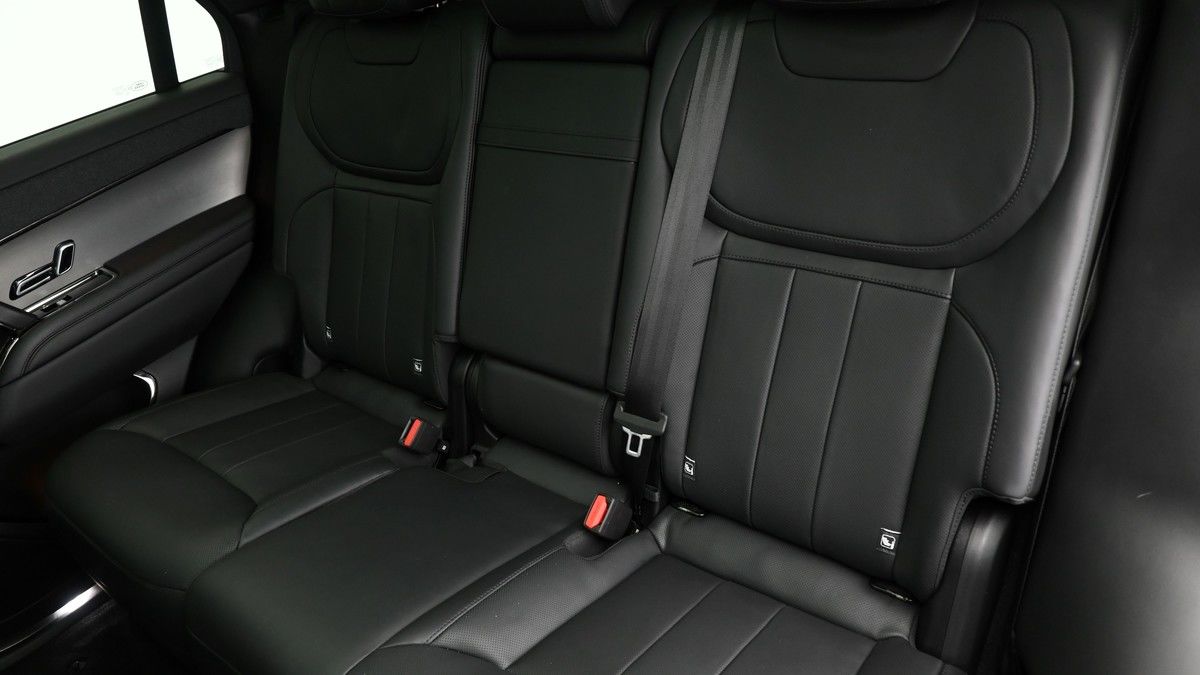 Land Rover Range Rover Sport Image 5