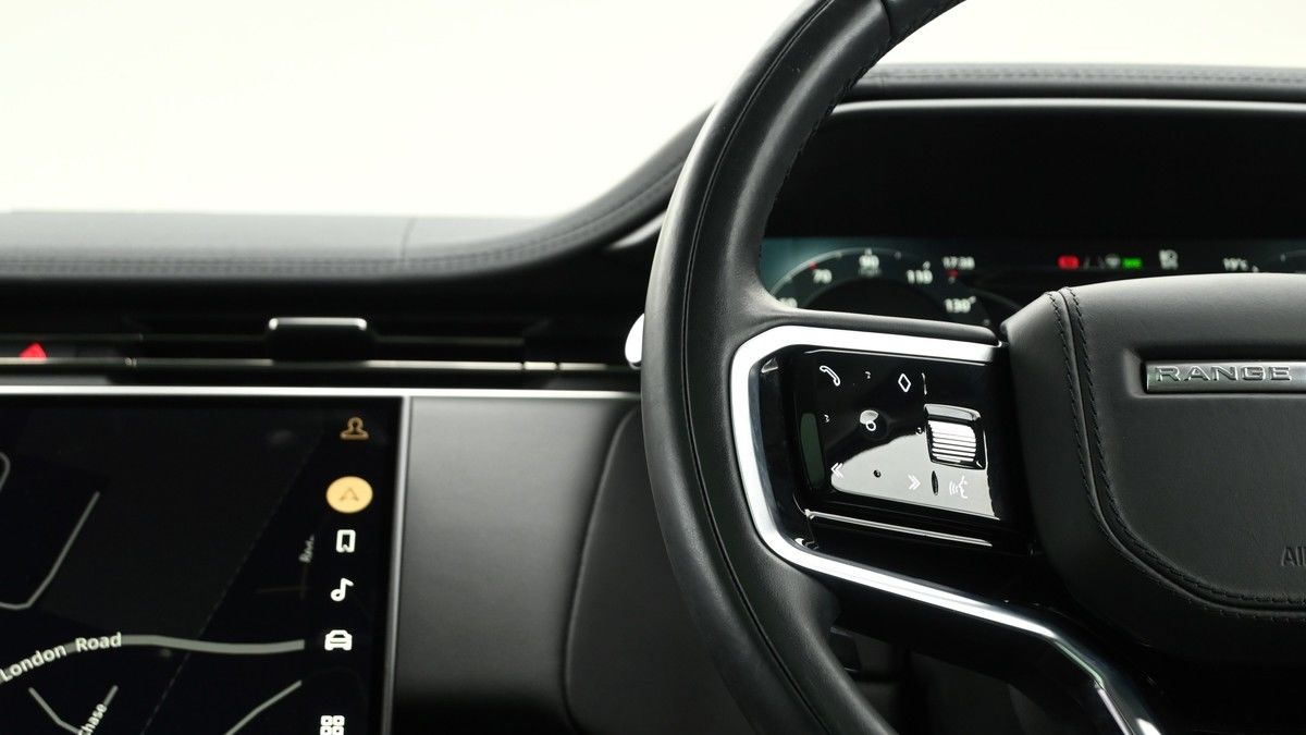 Land Rover Range Rover Sport Image 15