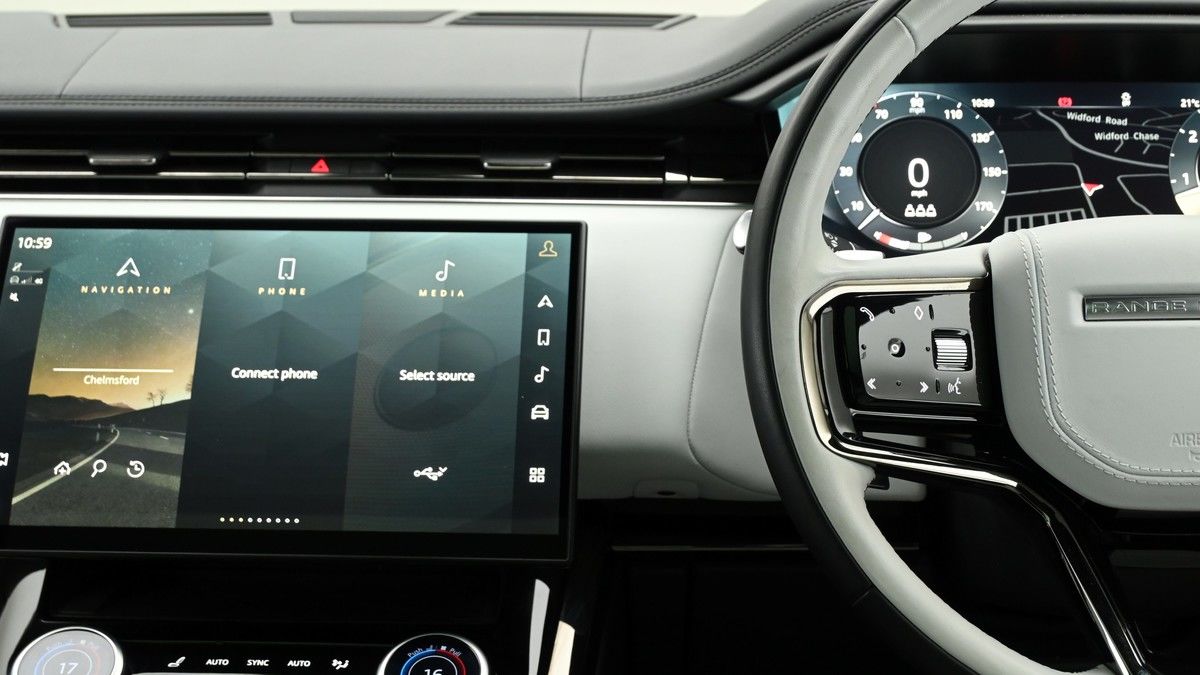 Land Rover Range Rover Sport Image 15