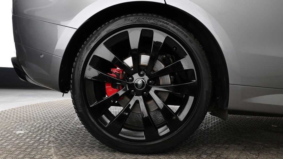 Land Rover Range Rover Sport Image 9