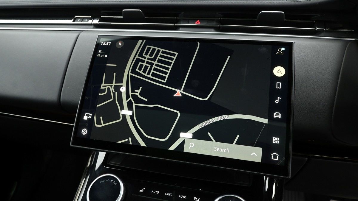 Land Rover Range Rover Sport Image 11