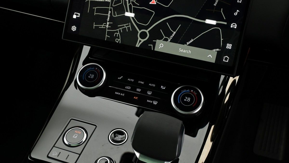 Land Rover Range Rover Sport Urban Image 10