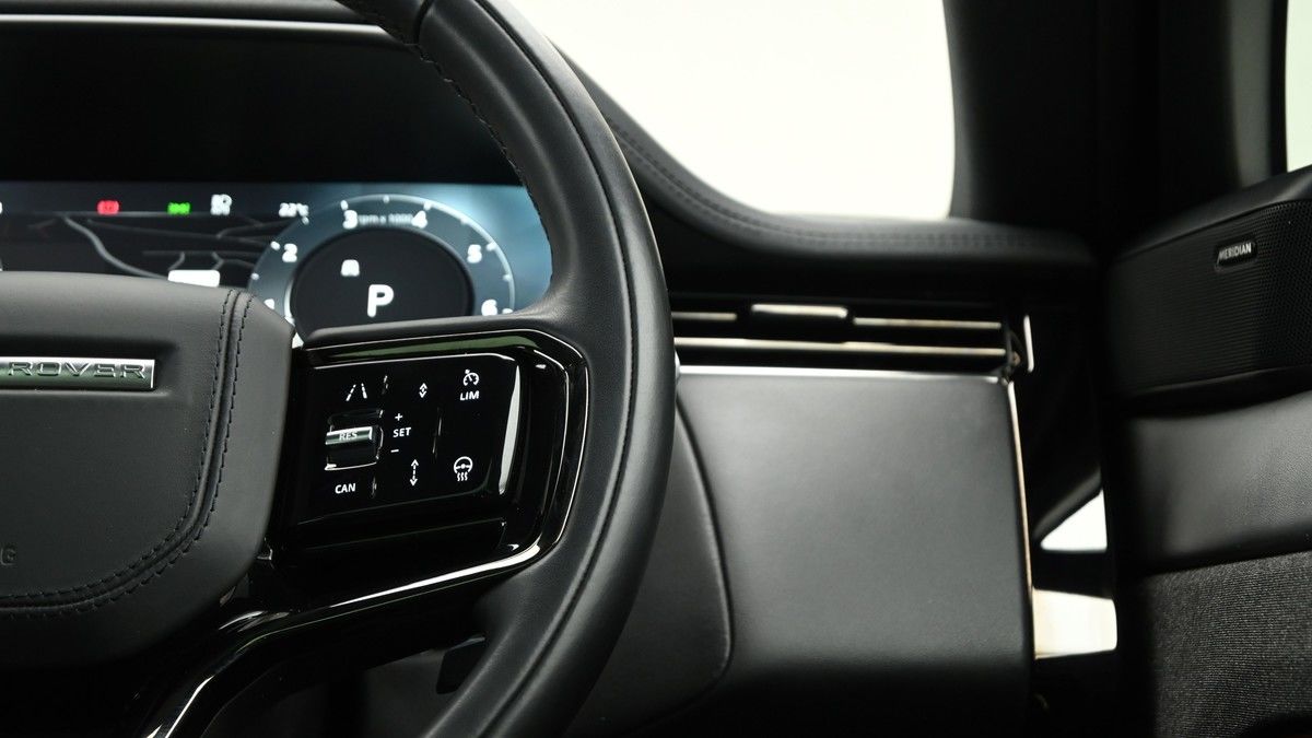Land Rover Range Rover Sport Urban Image 14