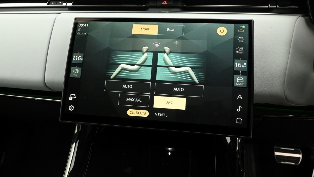 Land Rover Range Rover Sport Image 12