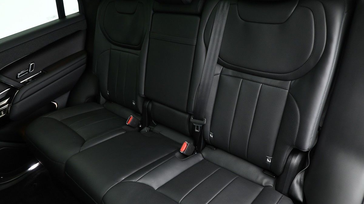 Land Rover Range Rover Sport Image 5