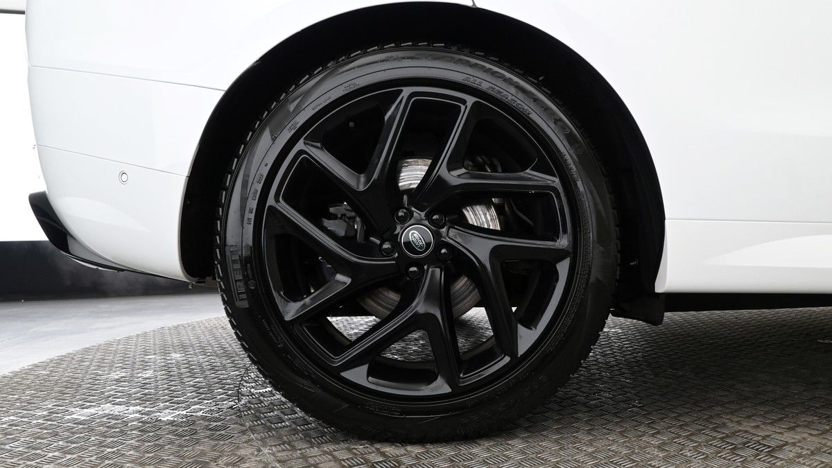 Land Rover Range Rover Sport Image 9