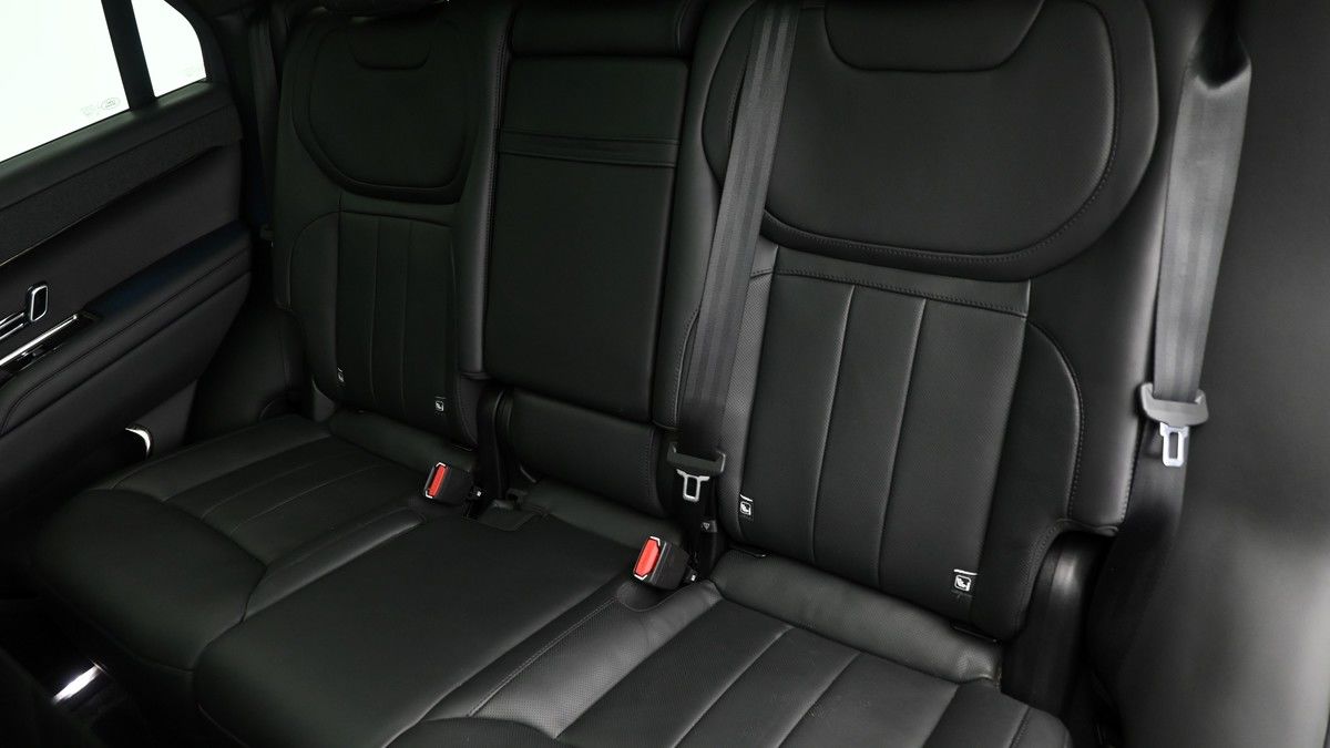 Land Rover Range Rover Sport Image 5