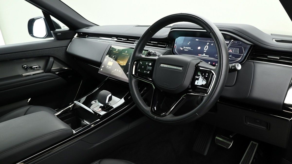 Land Rover Range Rover Sport Image 5