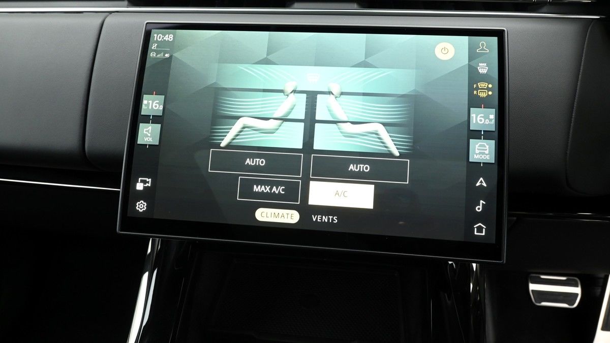 Land Rover Range Rover Sport Image 24