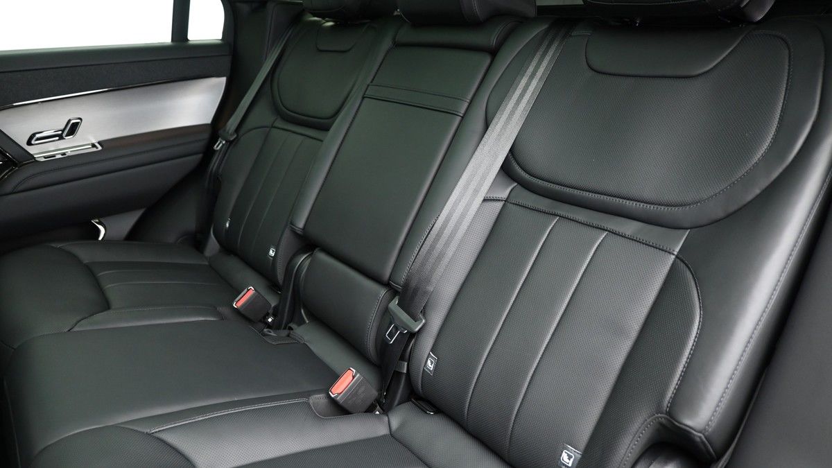 Land Rover Range Rover Sport Image 10