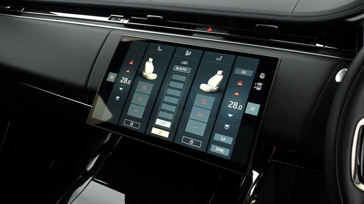 Land Rover Range Rover Sport Image 12