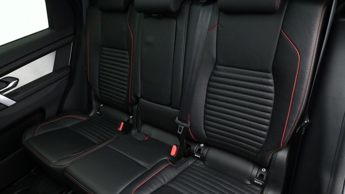 Land Rover Discovery Sport Image 5