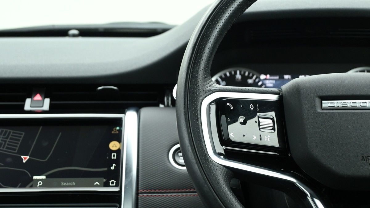 Land Rover Discovery Sport Image 15