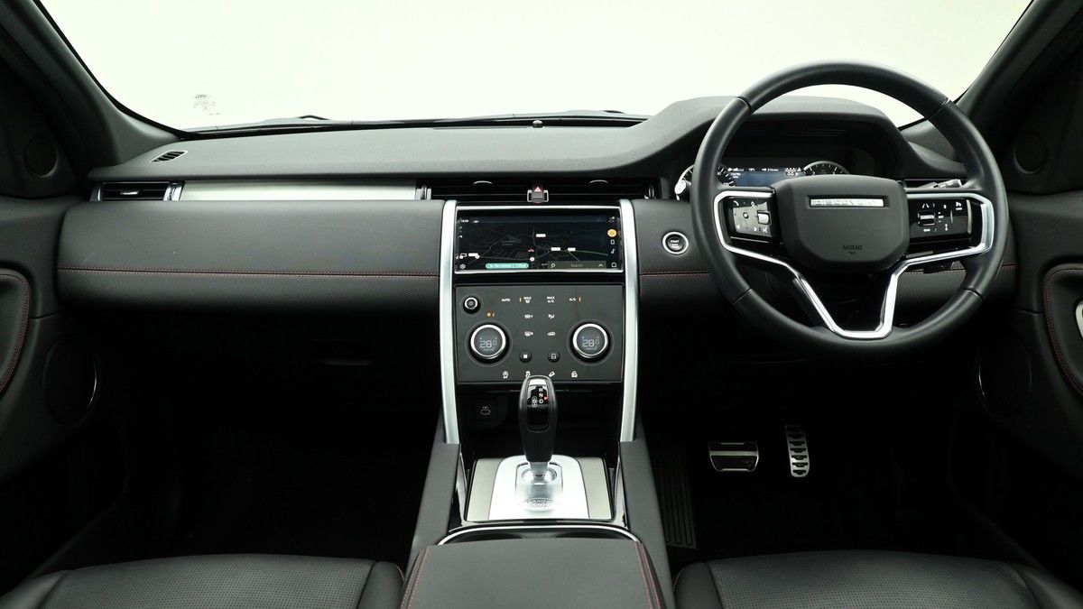 Land Rover Discovery Sport Image 14