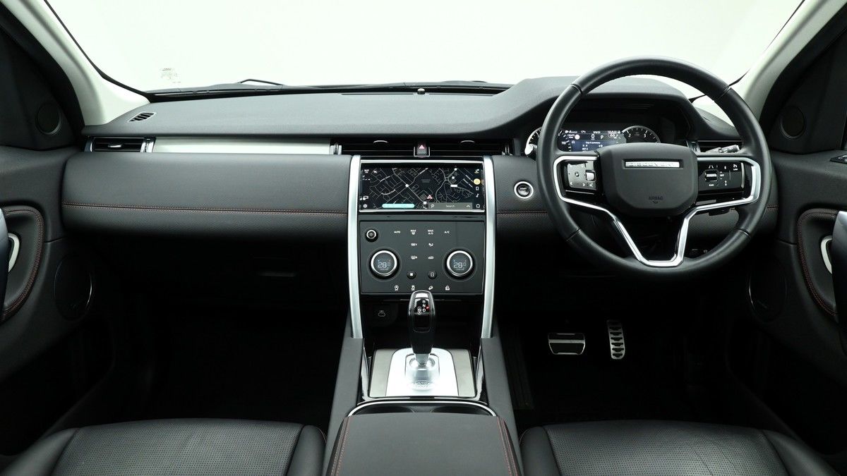 Land Rover Discovery Sport Image 14