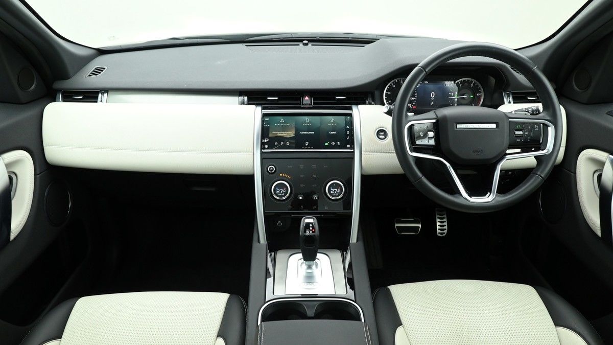 Land Rover Discovery Sport Image 14
