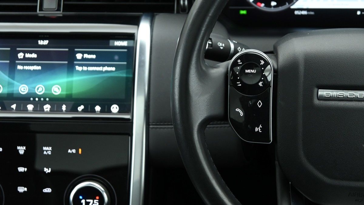 Land Rover Discovery Sport Image 15