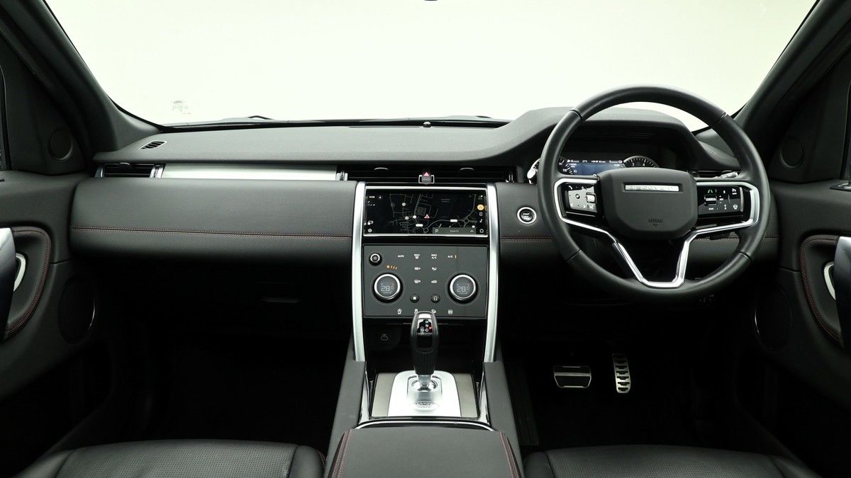 Land Rover Discovery Sport Image 14