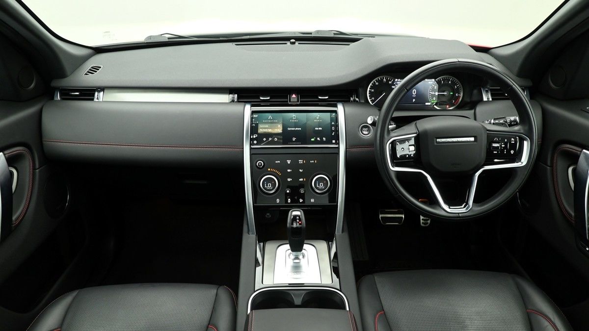 Land Rover Discovery Sport Image 14