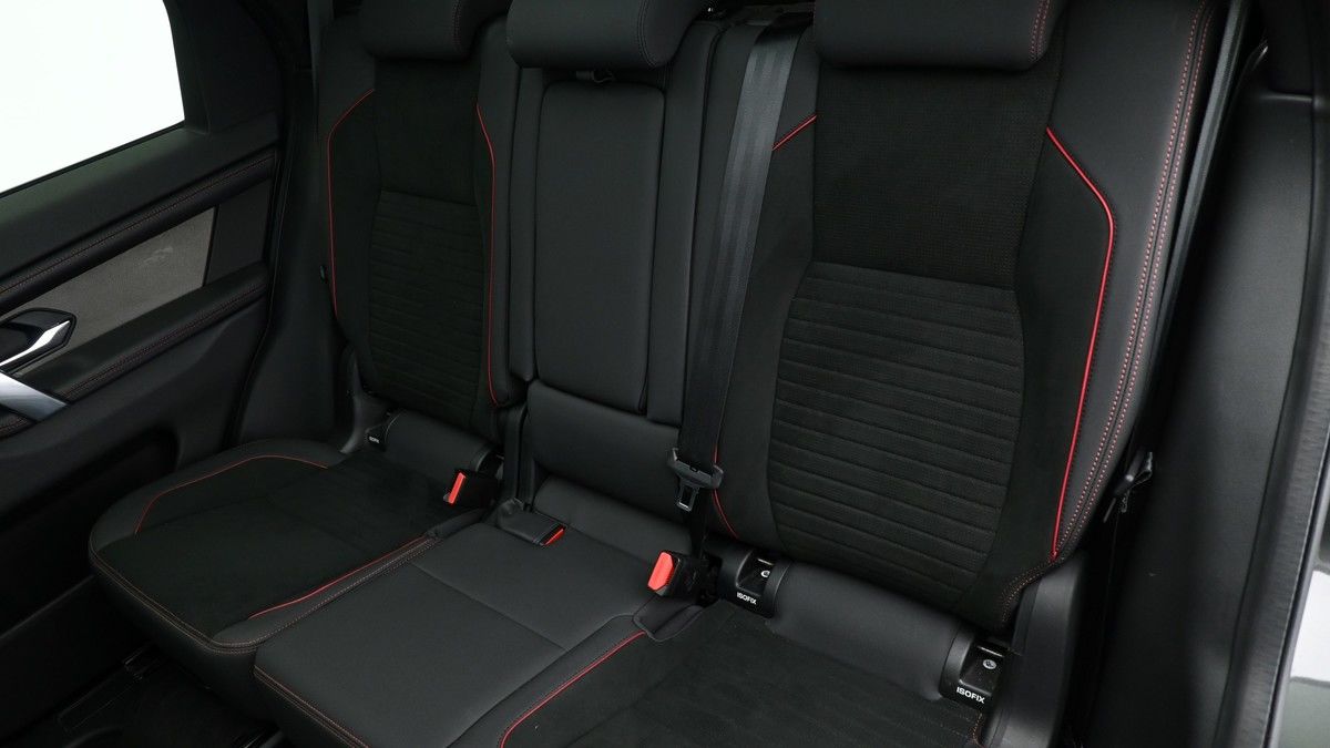 Land Rover Discovery Sport Image 5