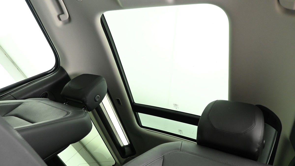 Land Rover Defender 90 Urban Image 2