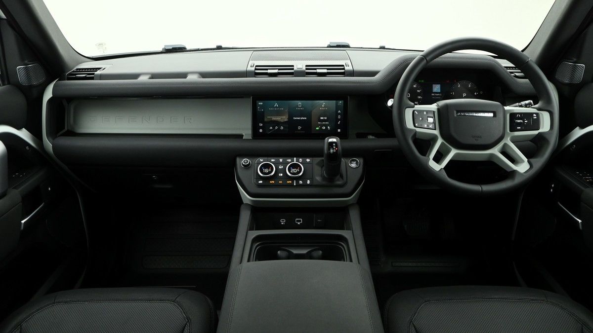 Land Rover Defender 90 Image 28