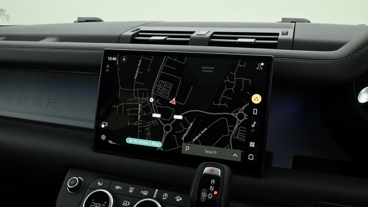 More views of Land Rover Defender 110