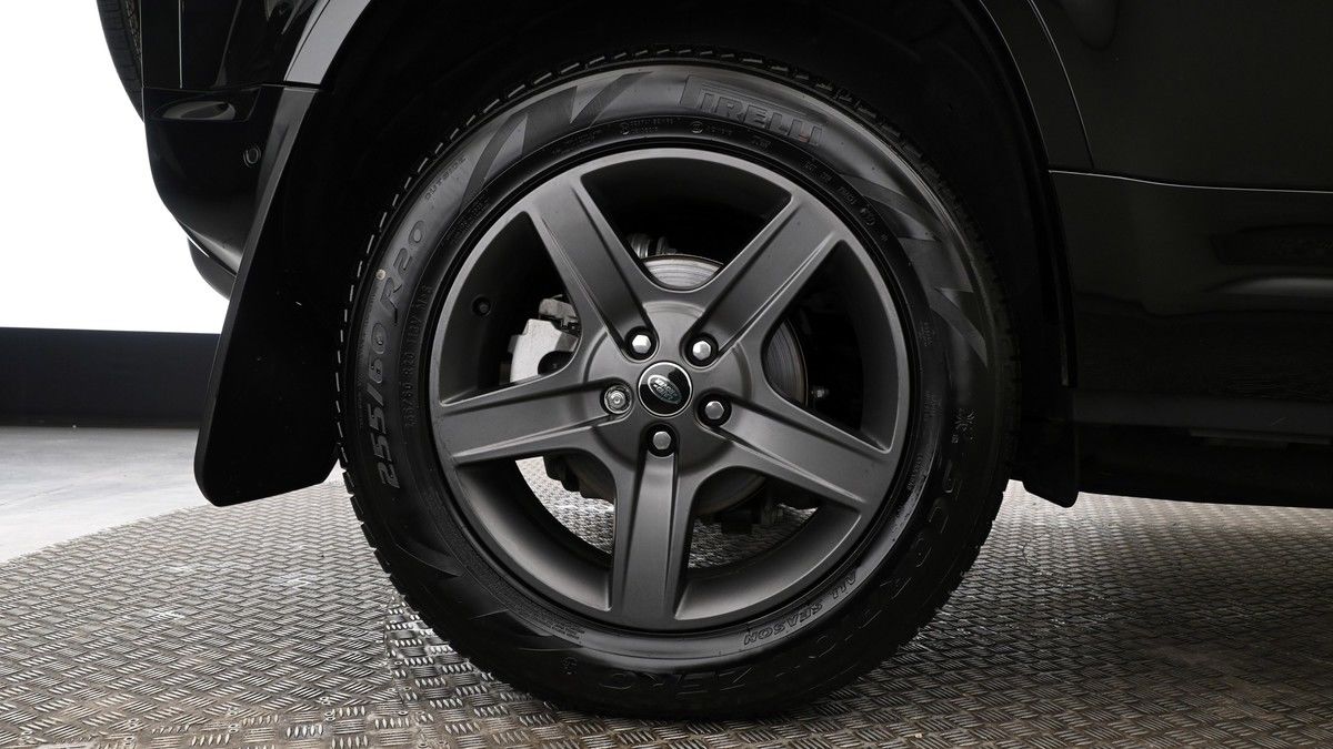 Land Rover Defender 110 Urban Image 9