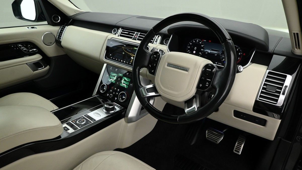 Land Rover Range Rover Image 3